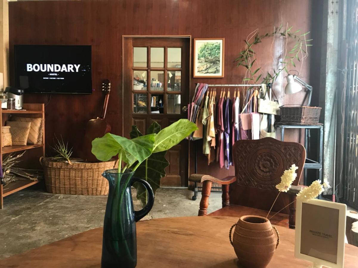 Boundary Hostel And Cafe Surat Thani Exterior photo